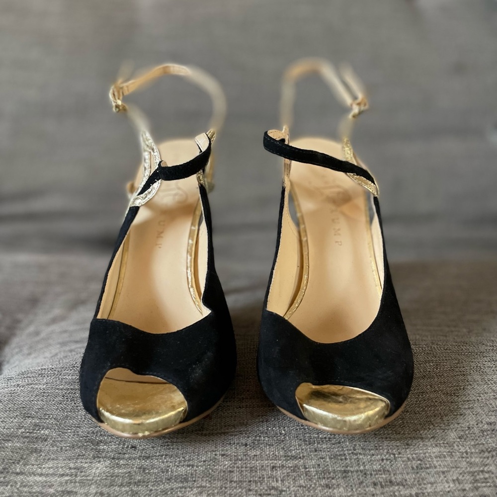 6.5 Ivanka Trump Black & Gold Heels